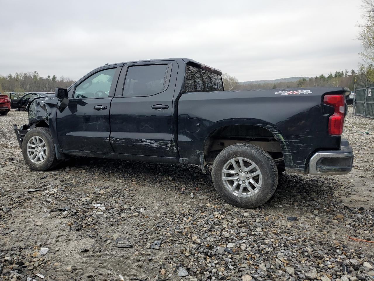 2021 CHEVROLET SILVERADO - Фото 2