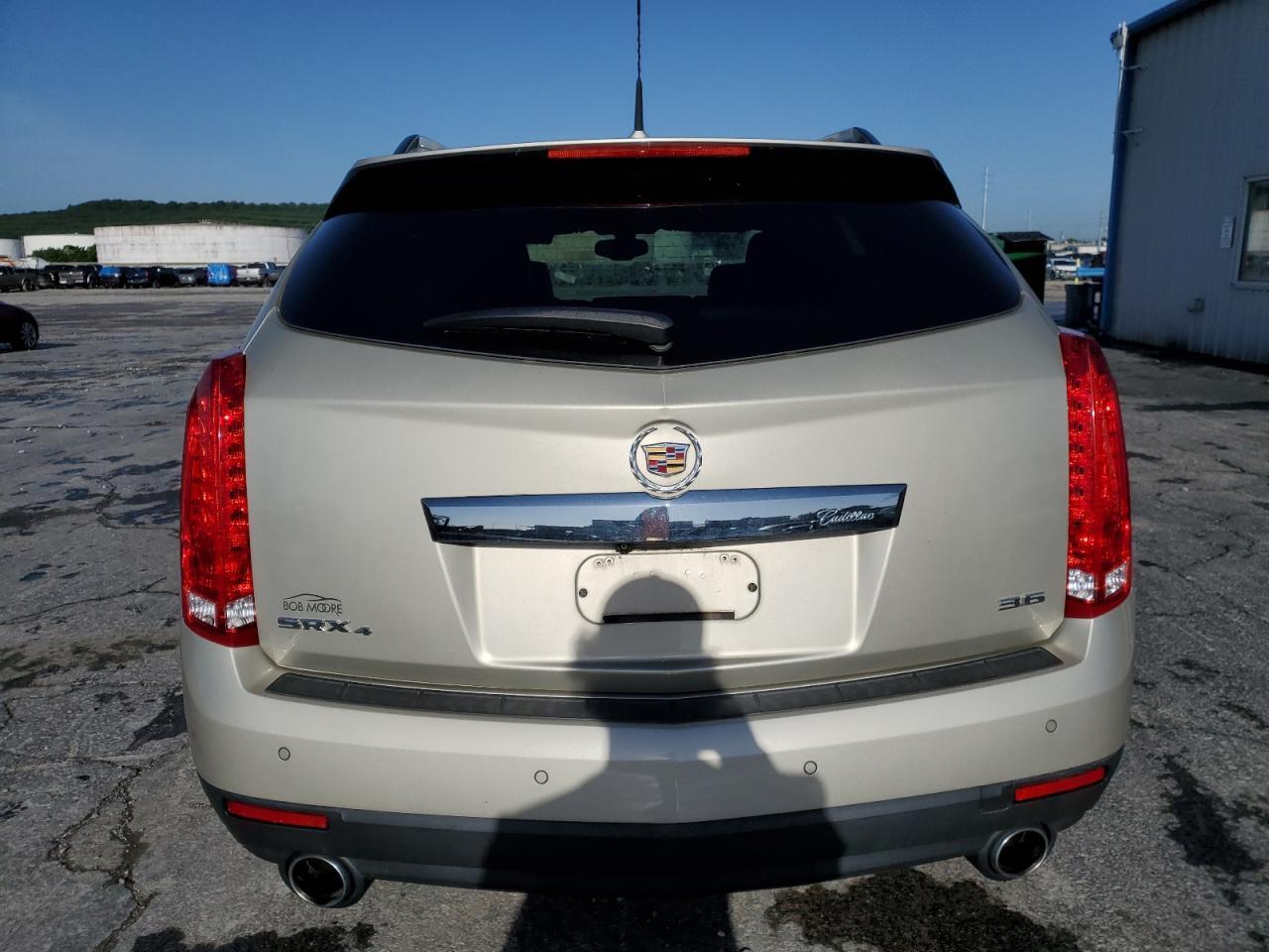 2013 CADILLAC SRX LUXURY - Image 6