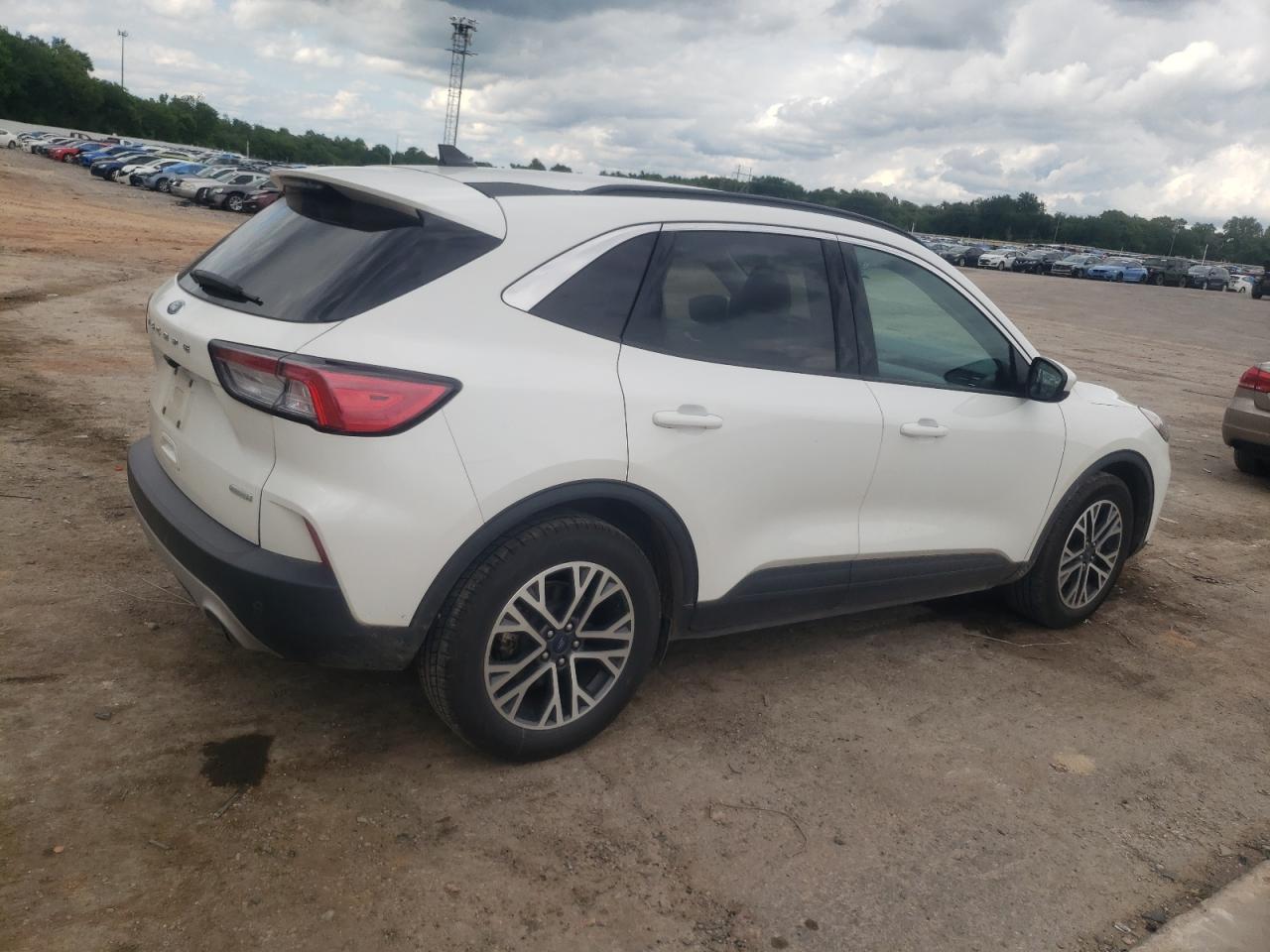 2020 FORD ESCAPE SEL - Image 3