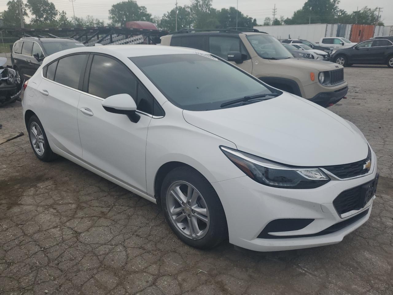 2017 CHEVROLET CRUZE LT - Image 4