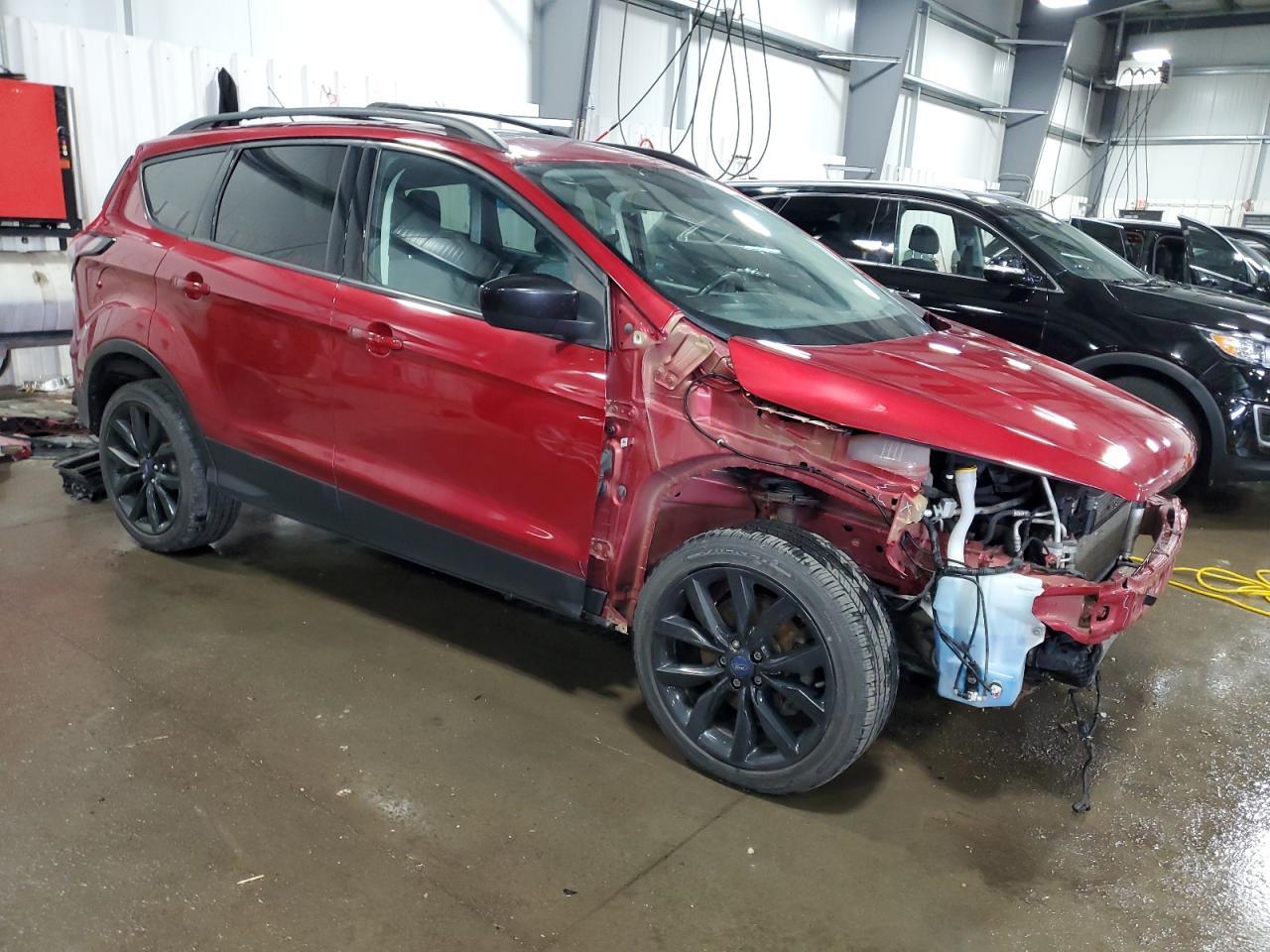 2017 FORD ESCAPE SE - Image 4