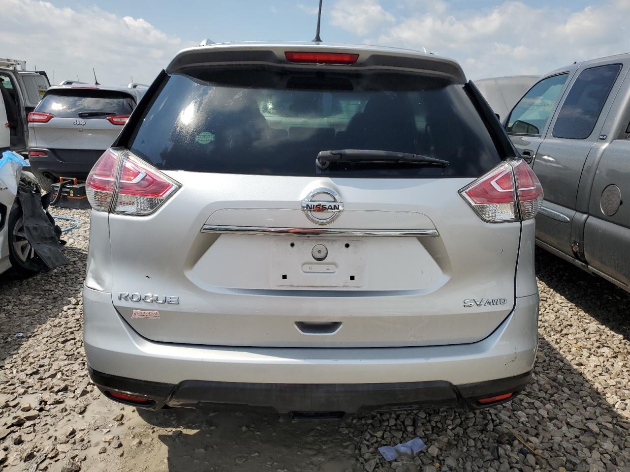 2015 NISSAN ROGUE S - Фото 6