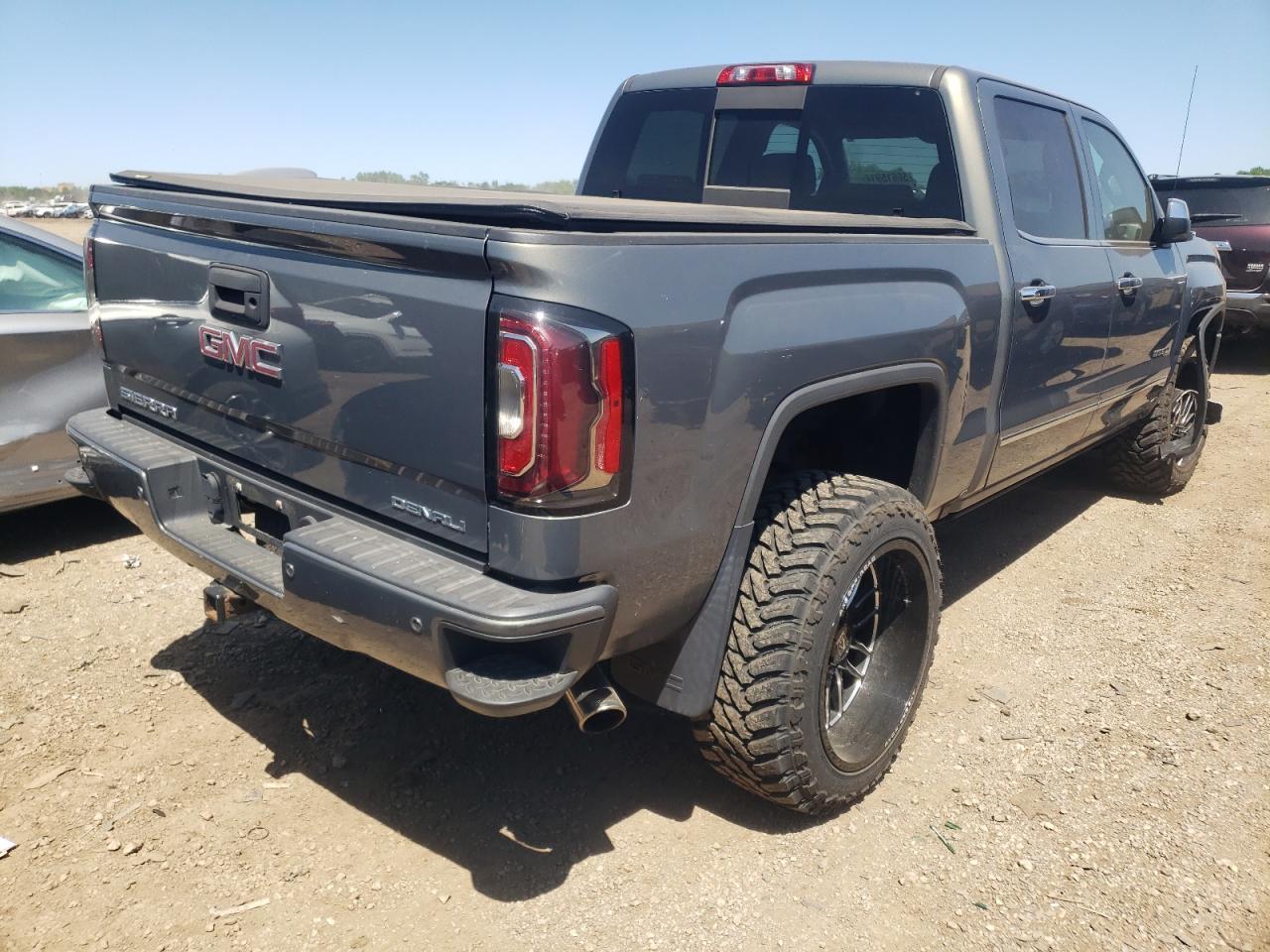 2017 GMC SIERRA K15 - Фото 3