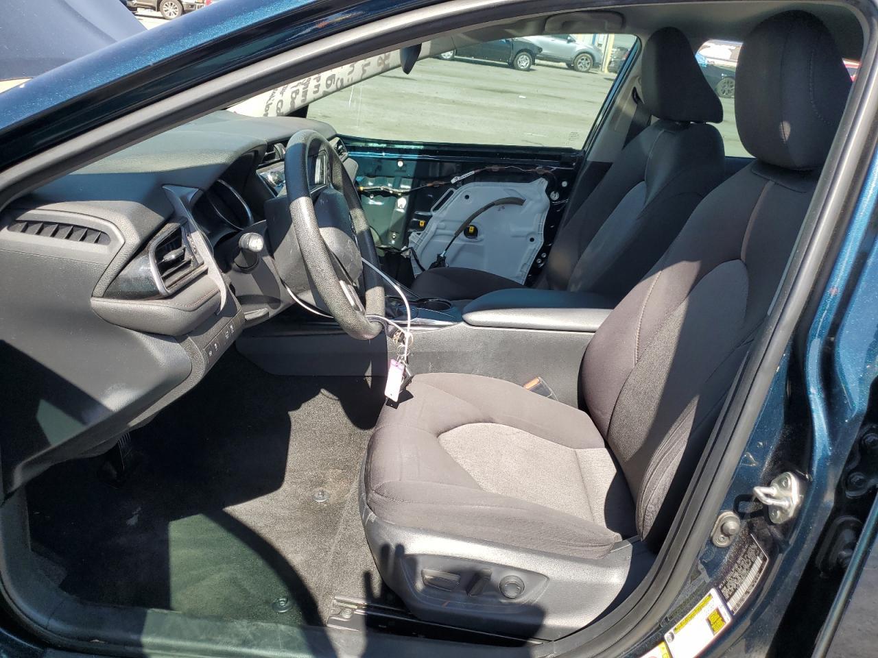 2019 TOYOTA CAMRY L - Image 7