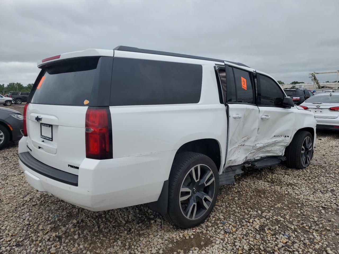 2019 CHEVROLET SUBURBAN K - Фото 3