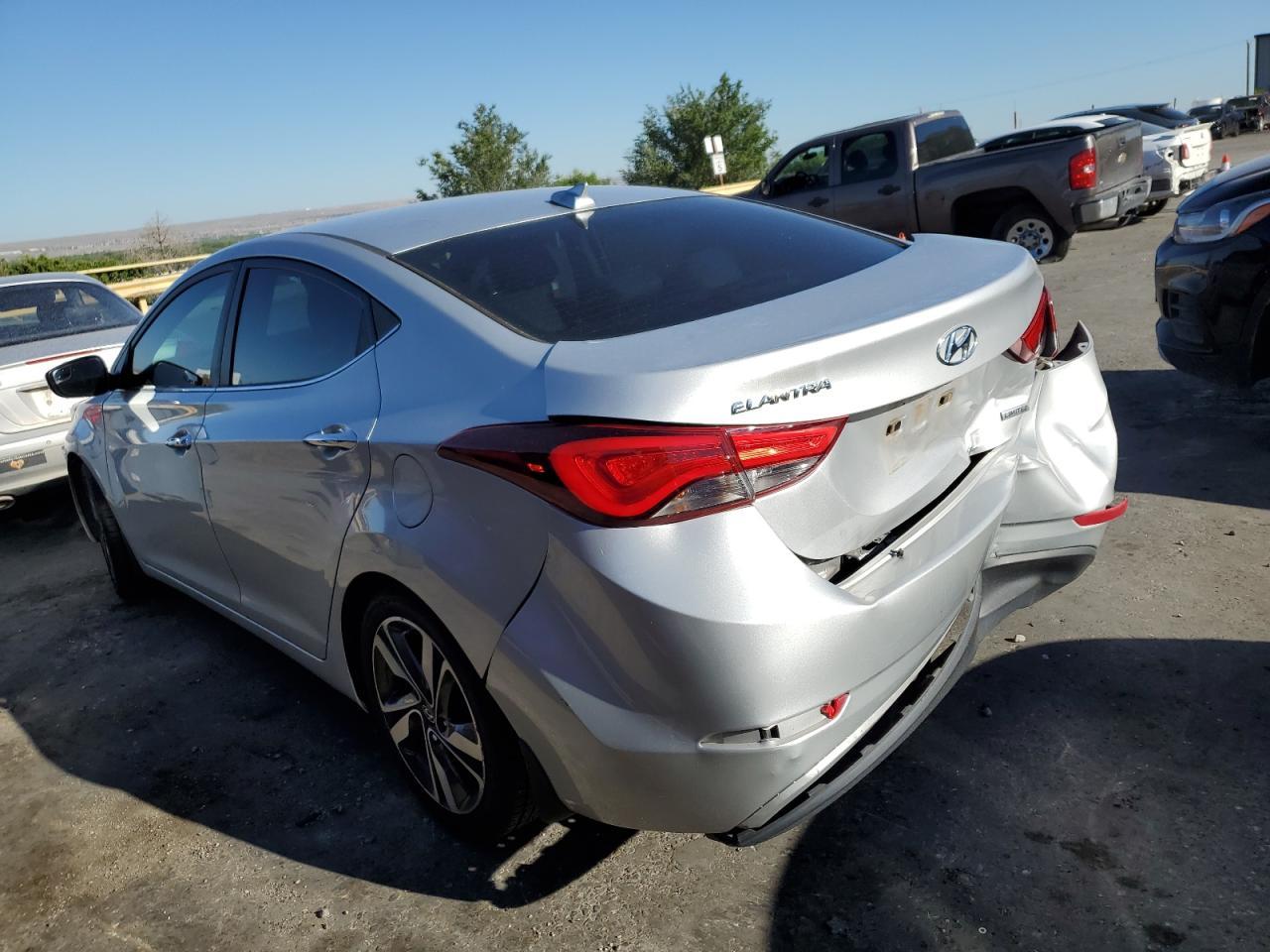 2015 HYUNDAI ELANTRA SE - Image 2