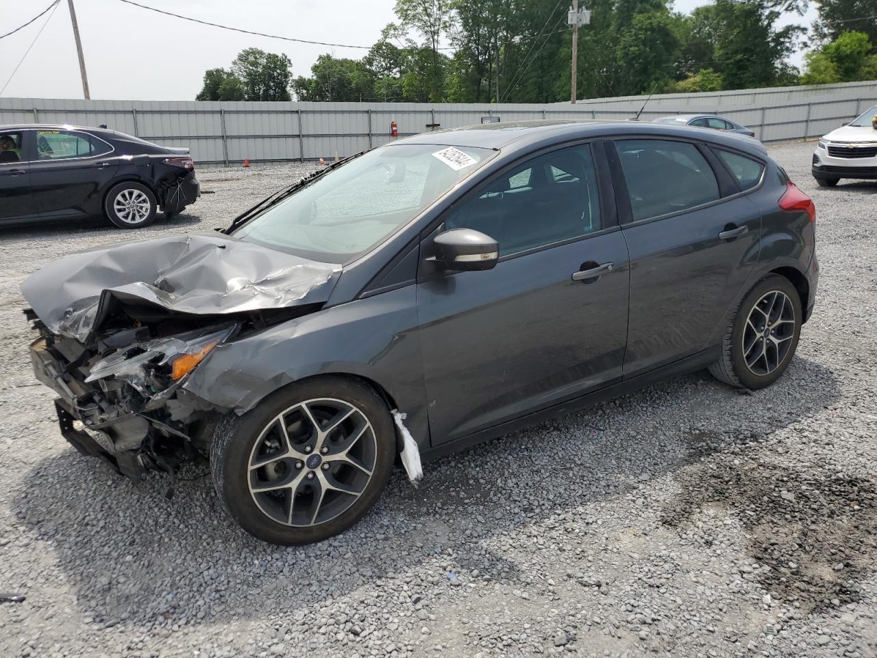 2017 FORD FOCUS SEL car image