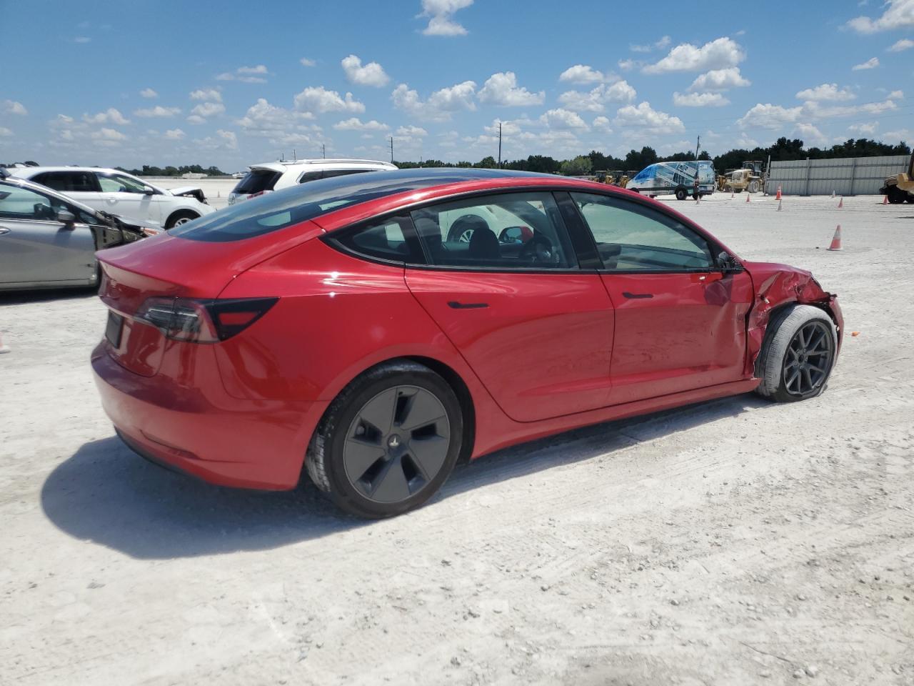 2023 TESLA MODEL 3 - Фото 3