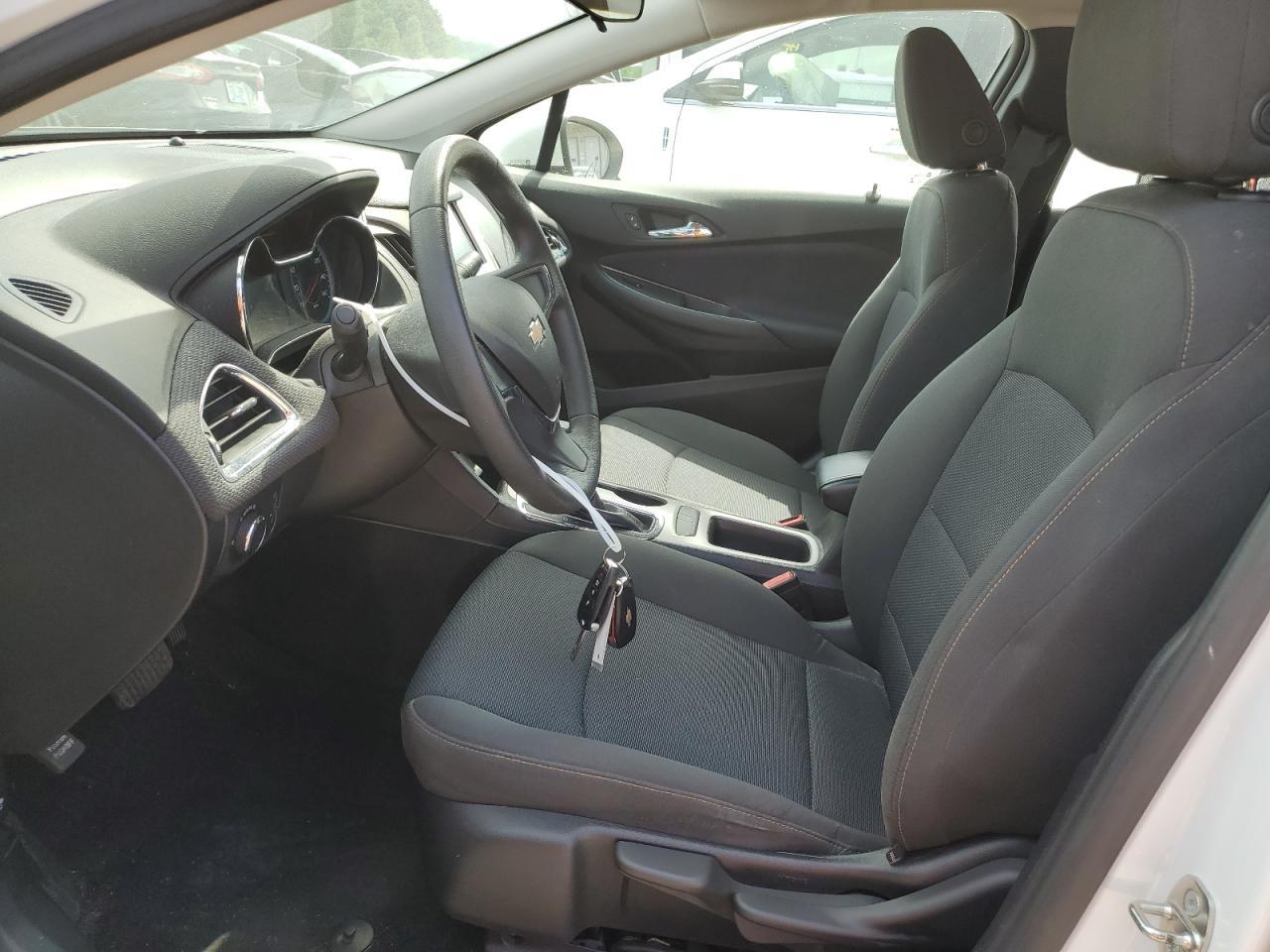 2017 CHEVROLET CRUZE LS - Image 7