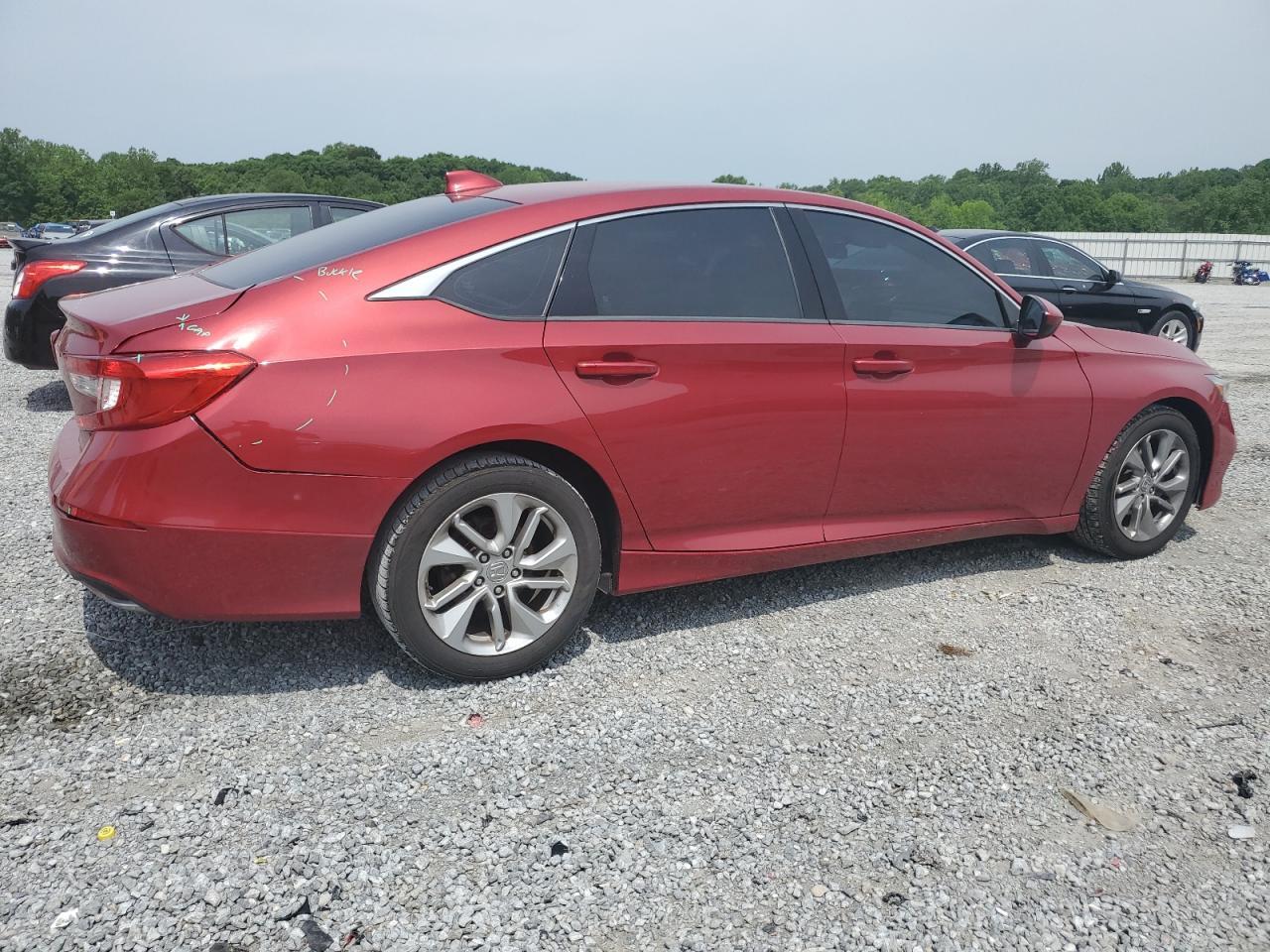 2018 HONDA ACCORD LX - Image 3