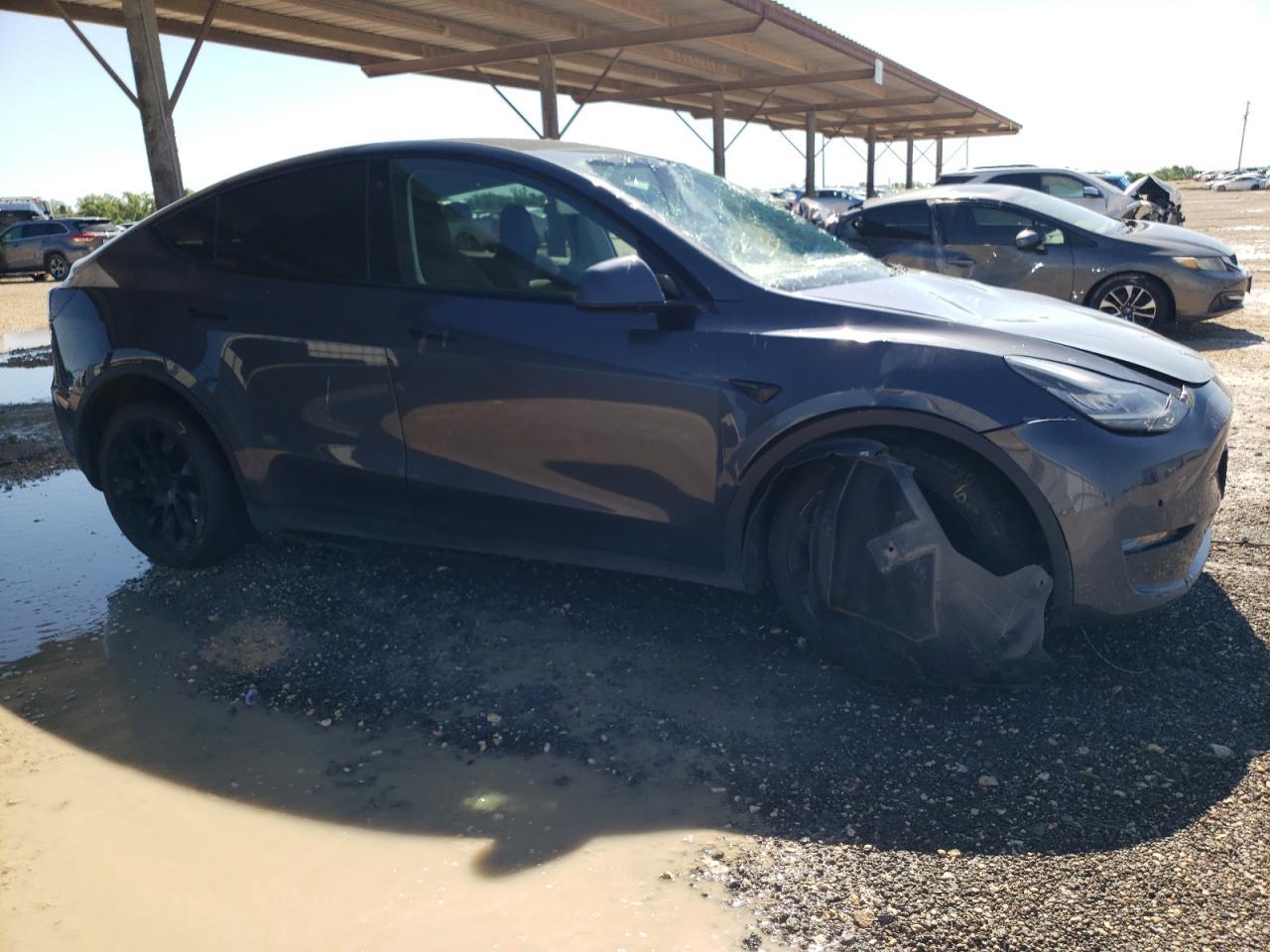 2022 TESLA MODEL Y - Image 4