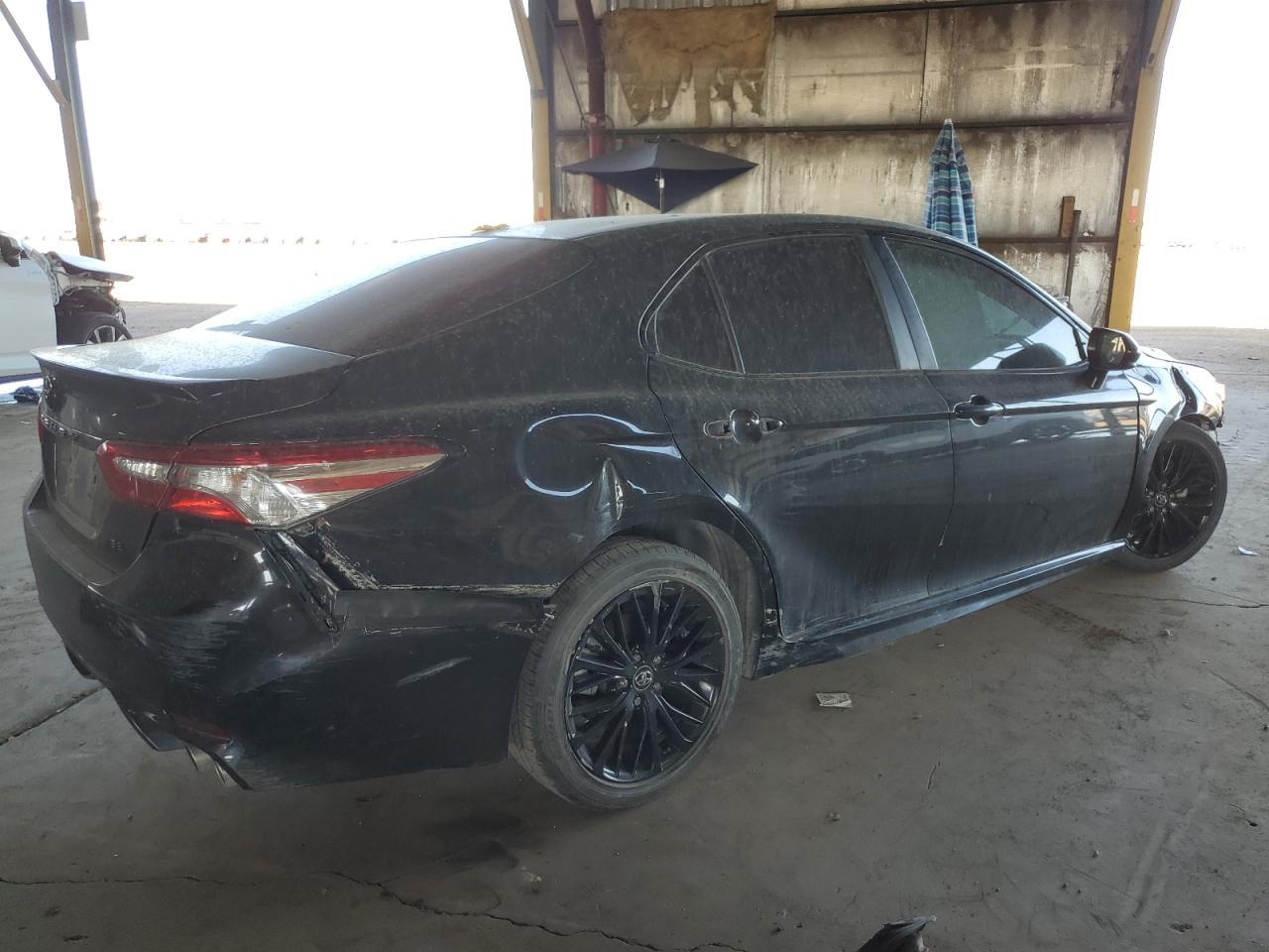 2020 TOYOTA CAMRY SE - Image 3