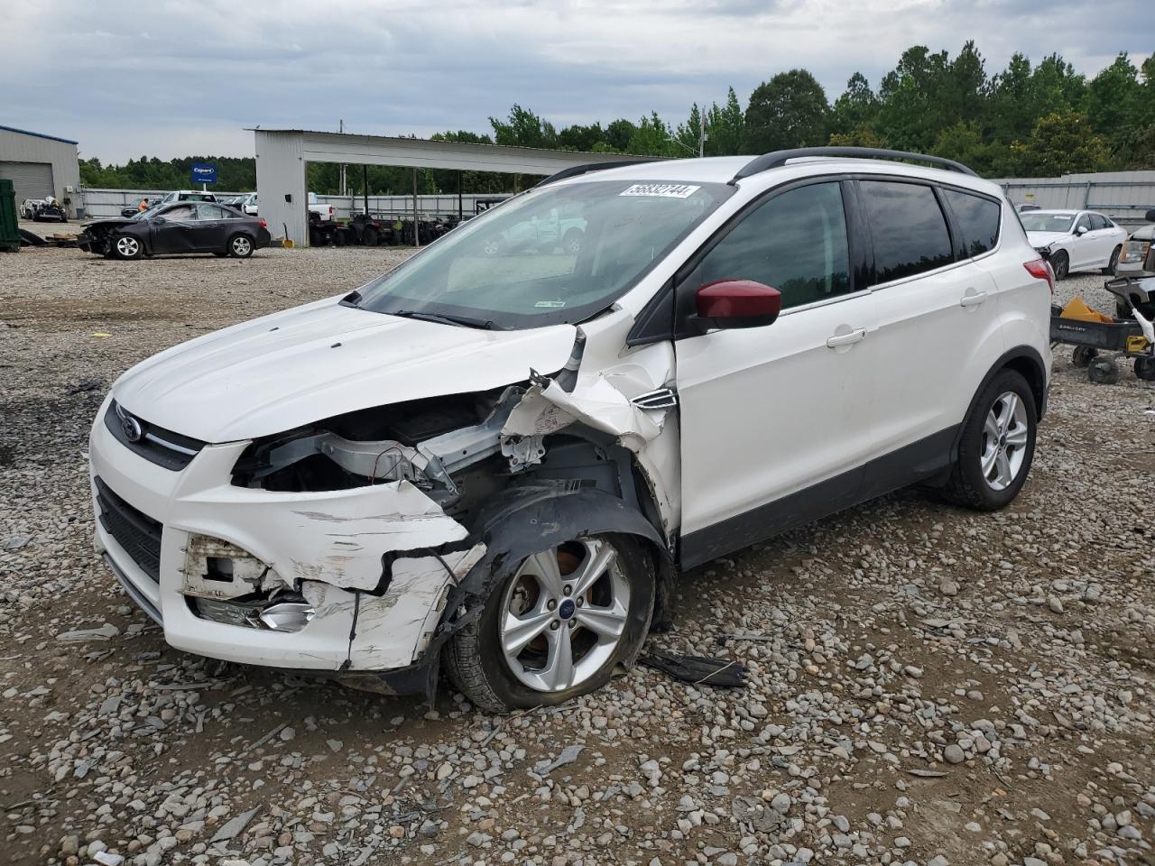 2015 FORD ESCAPE SE car image