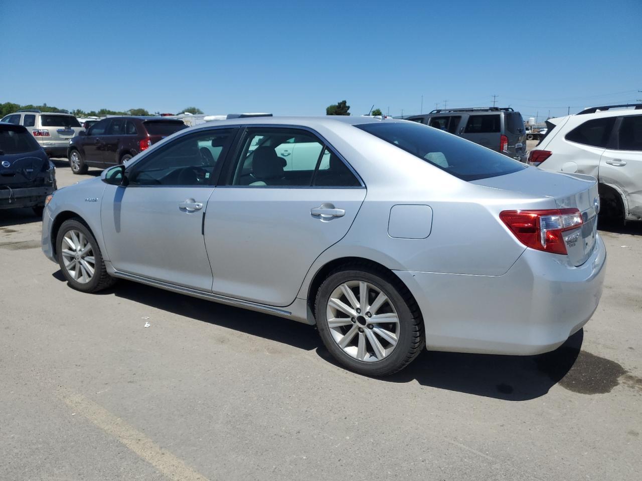 2012 TOYOTA CAMRY HYBR - Фото 2