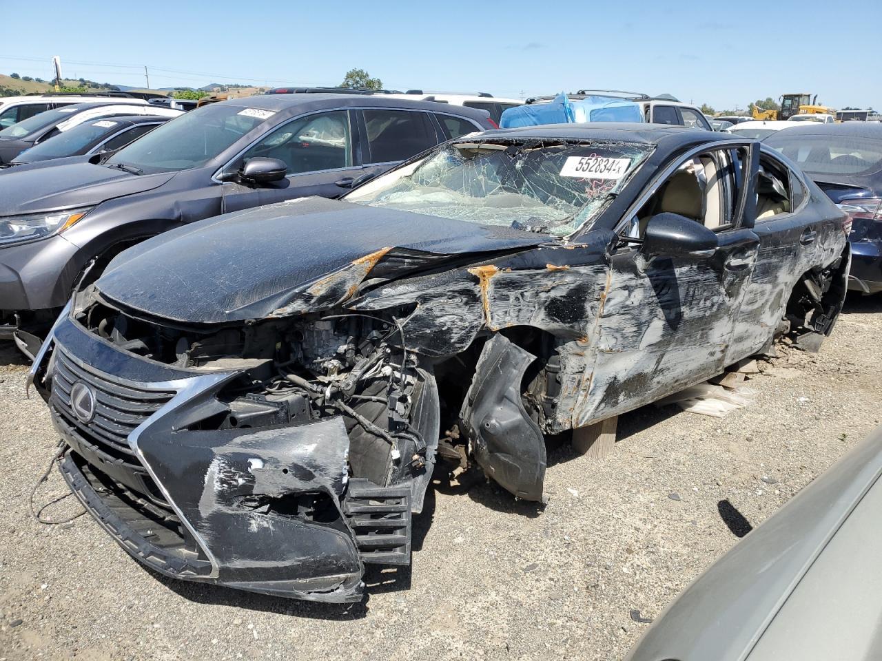 2017 LEXUS ES 300H car image