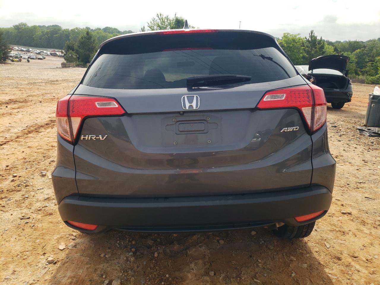 2018 HONDA HR-V LX - Image 6