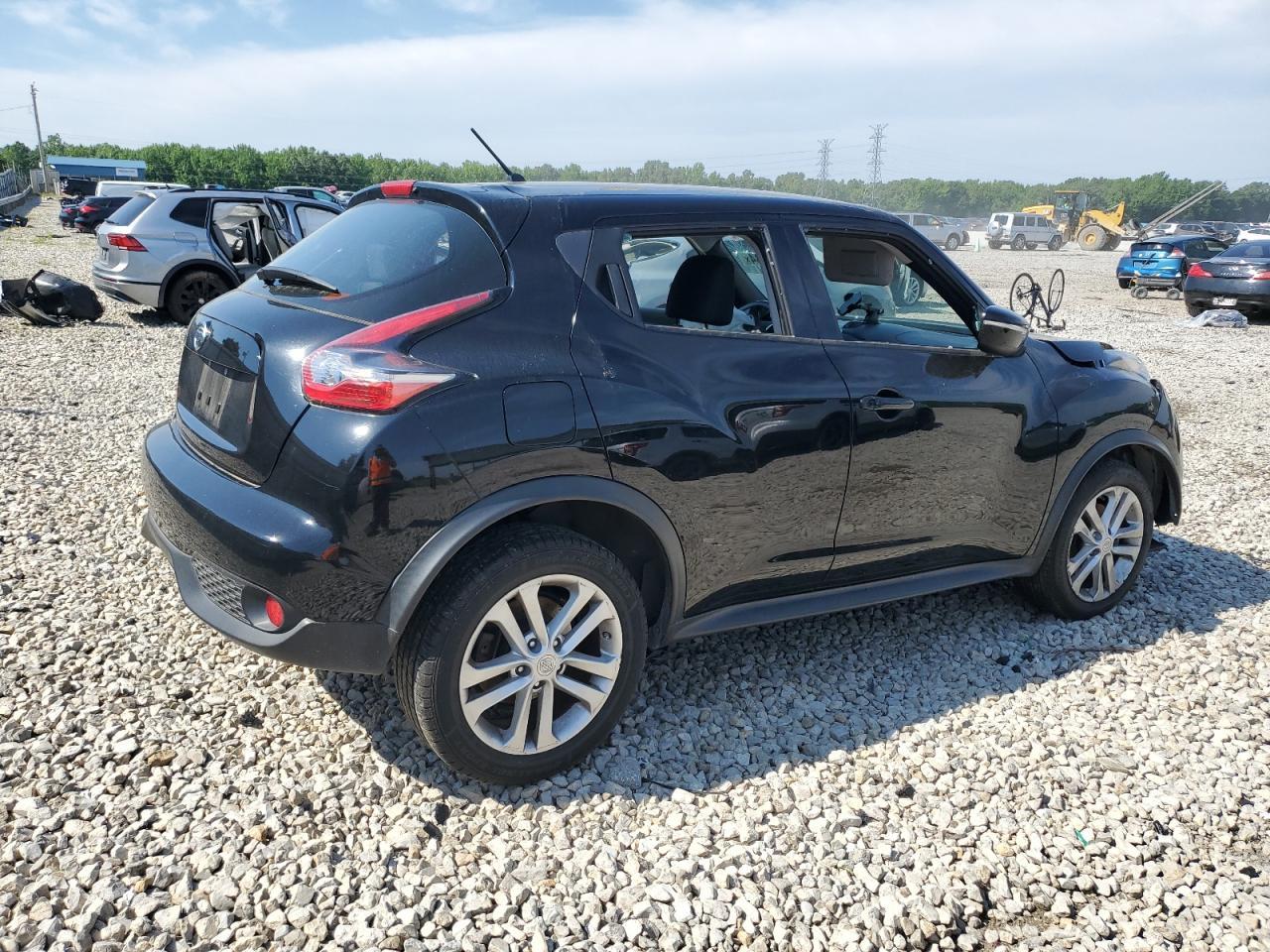 2017 NISSAN JUKE S - Фото 3