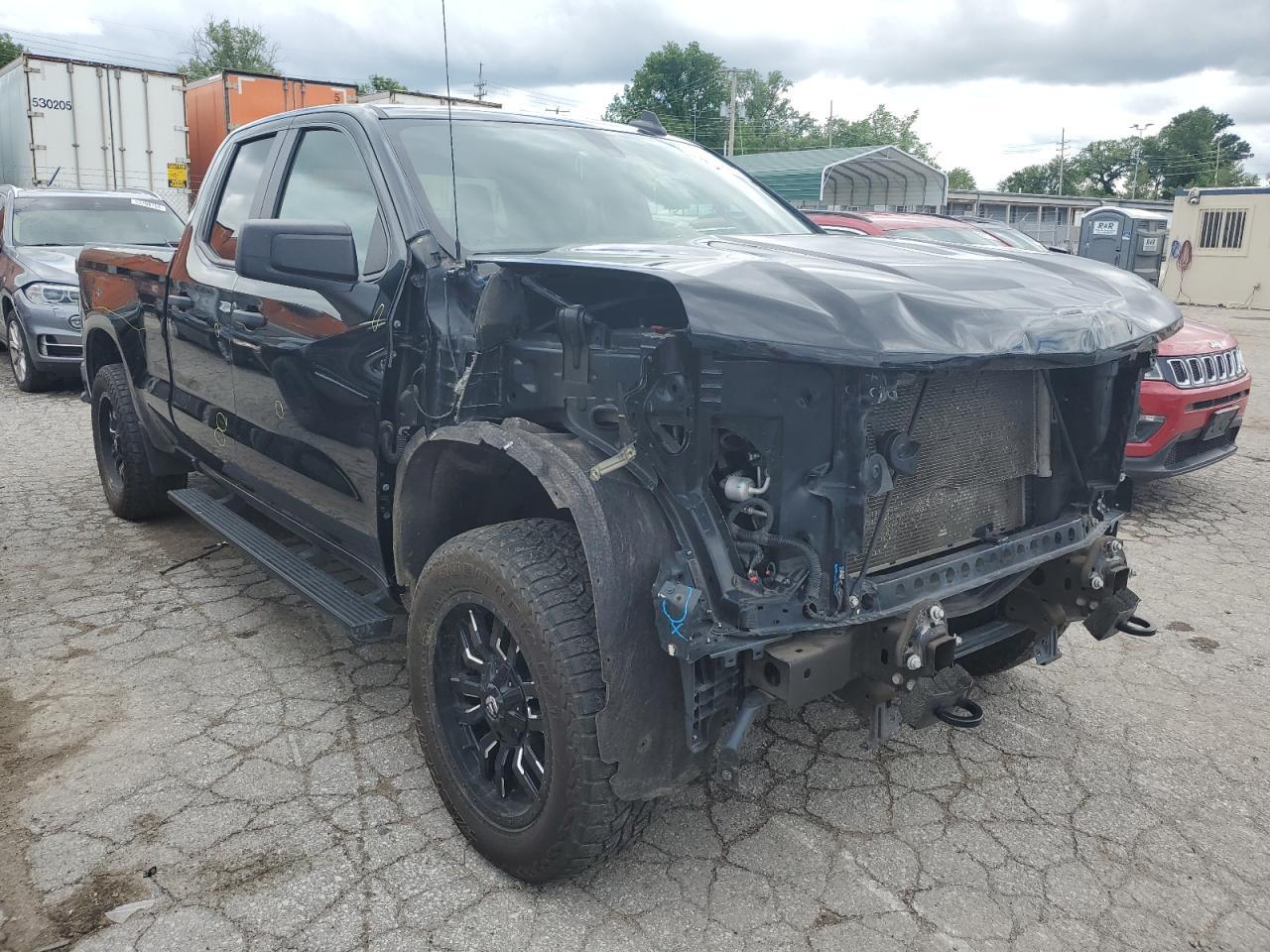 2021 CHEVROLET SILVERADO - Image 4