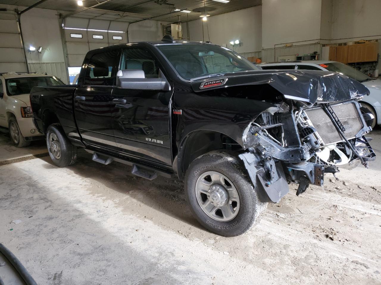 2022 RAM 2500 TRADE - Image 4