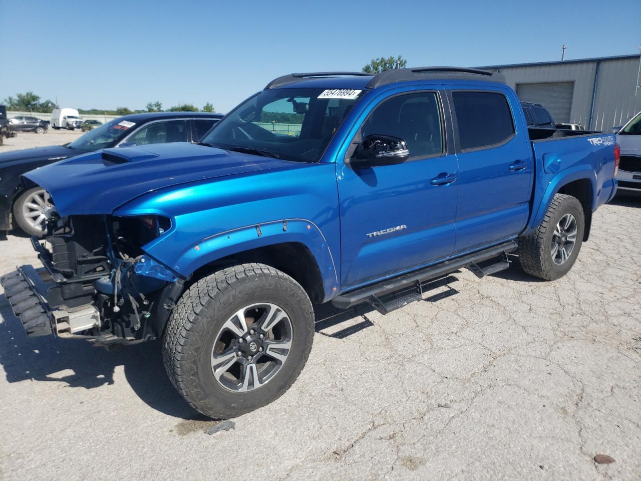2017 TOYOTA TACOMA DOU