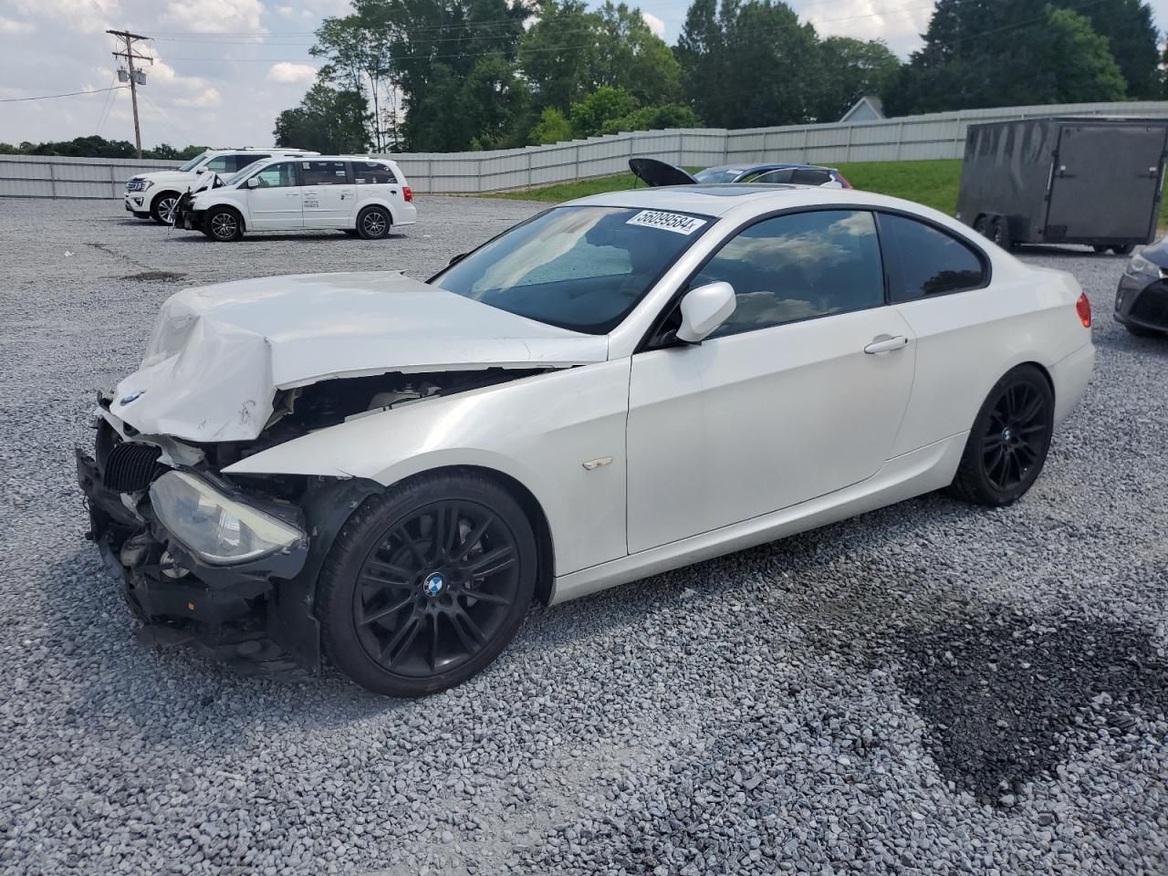 2013 BMW 335 I car image