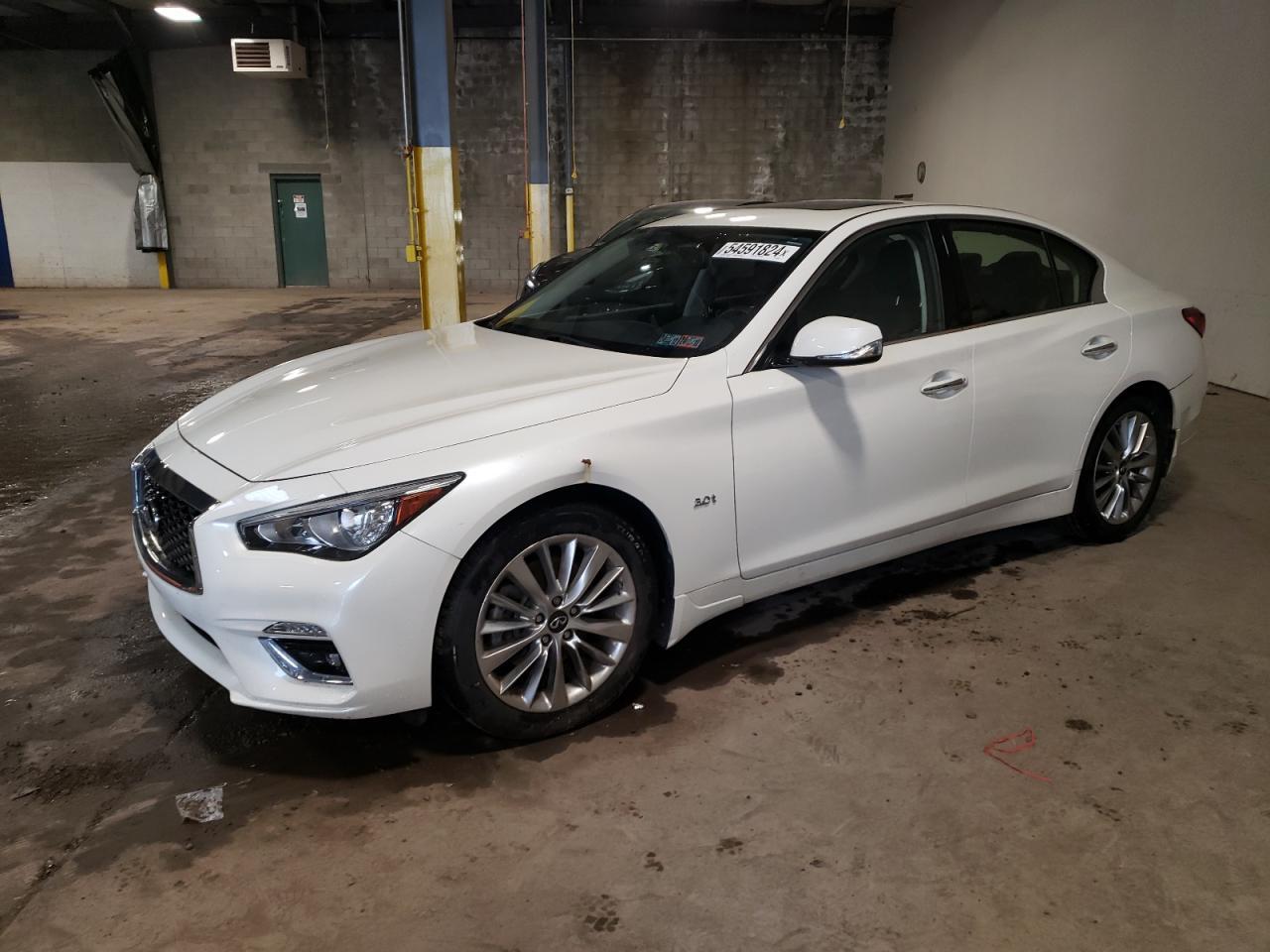 2019 INFINITI Q50 LUXE car image