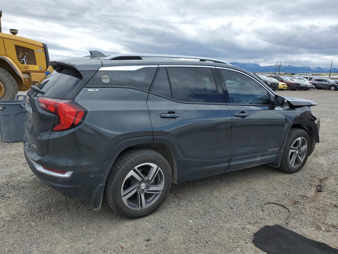 2021 GMC TERRAIN SL - Image 3