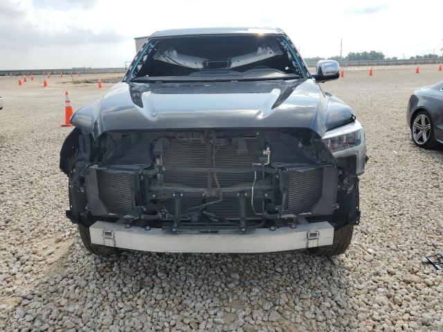 2023 Toyota Tundra Crewmax Platinum - Image 5