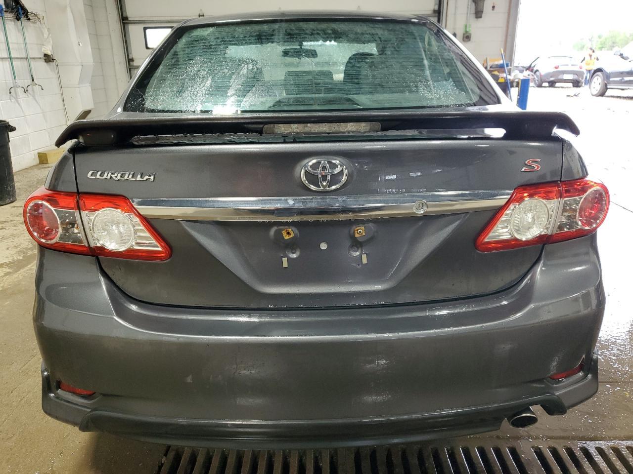 2013 TOYOTA COROLLA BA - Фото 6