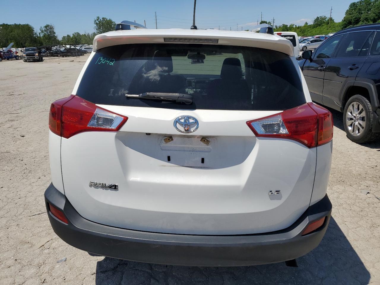 2015 TOYOTA RAV4 LE - Image 6