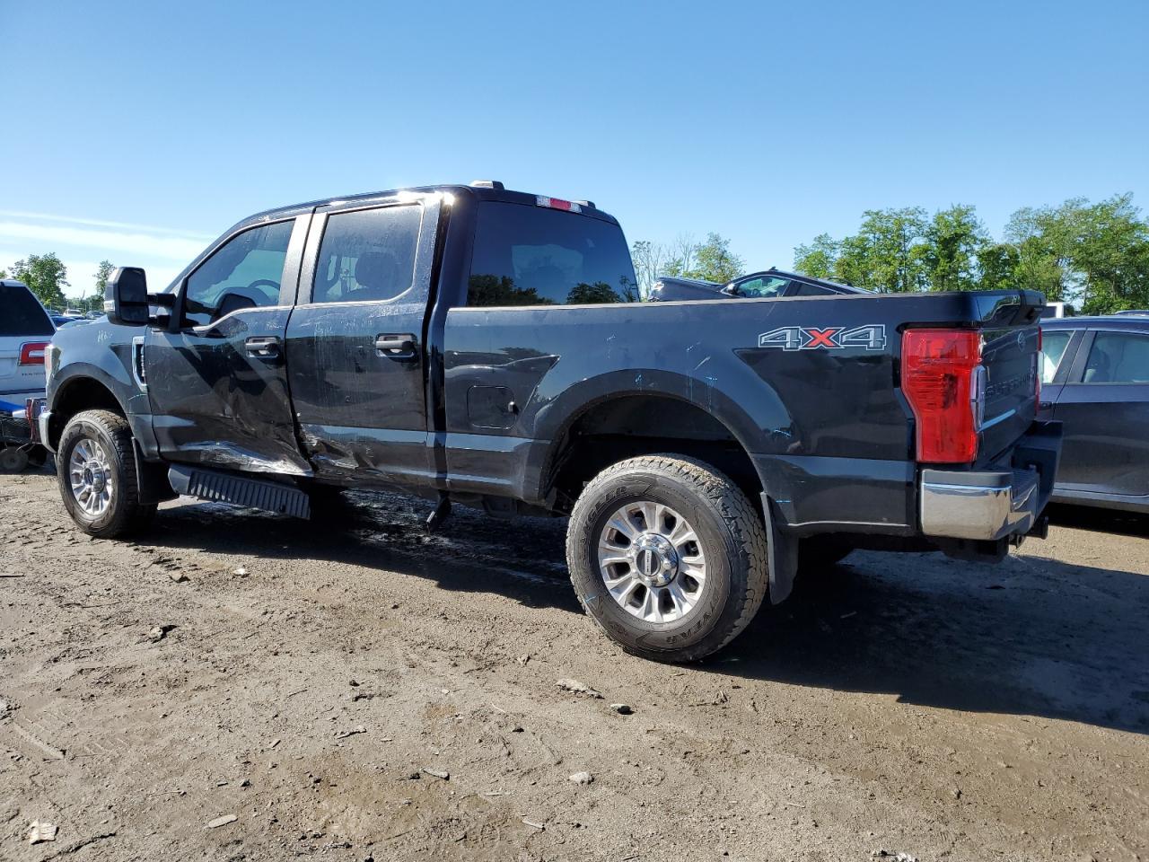 2022 FORD F250 SUPER - Image 2