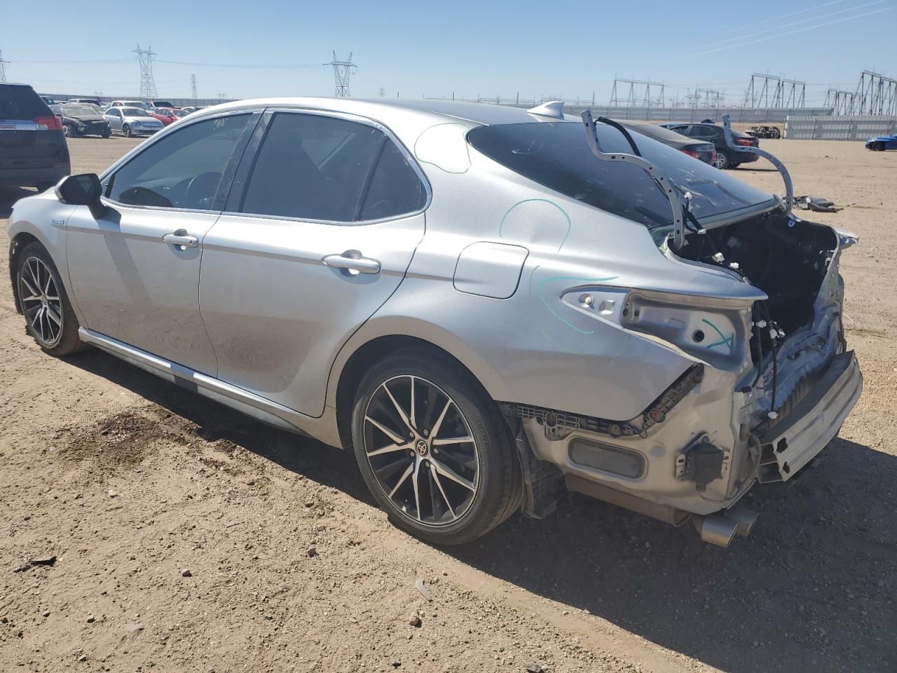 2021 TOYOTA CAMRY SE - Image 2