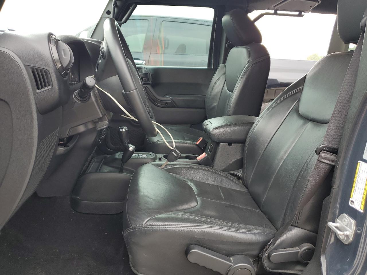 2017 JEEP WRANGLER U - Фото 7