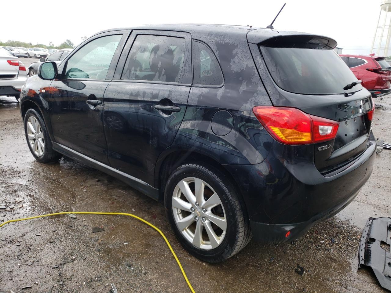 2015 MITSUBISHI OUTLANDER - Фото 2