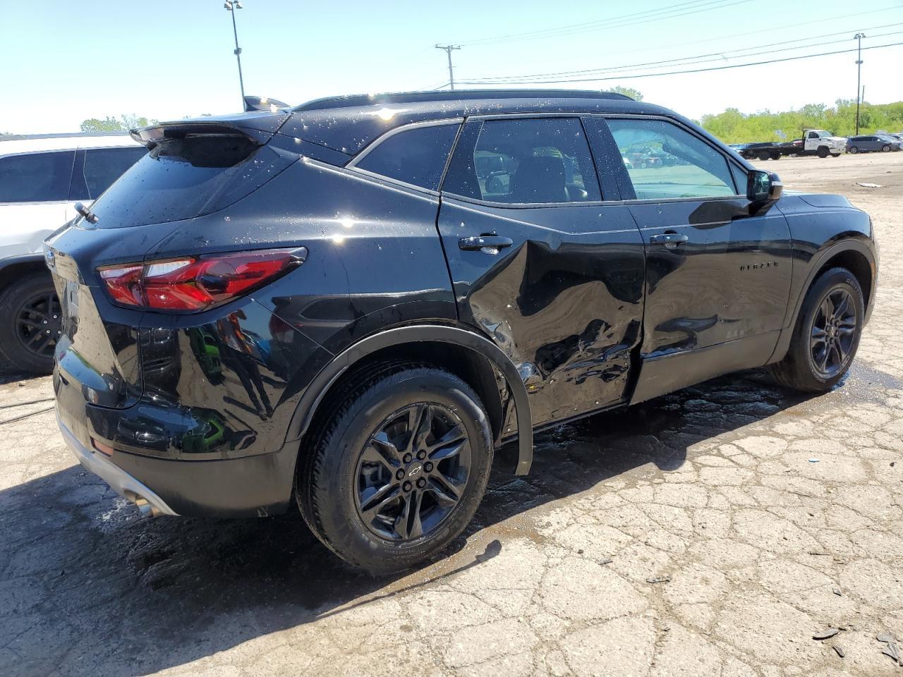 2022 CHEVROLET BLAZER 2LT - Фото 3