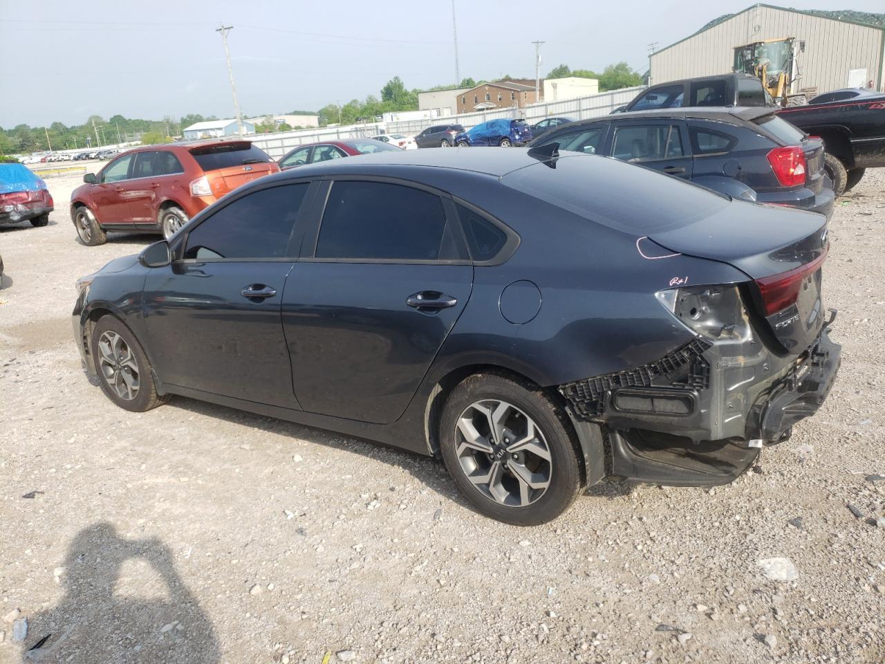 2021 KIA FORTE FE - Фото 2