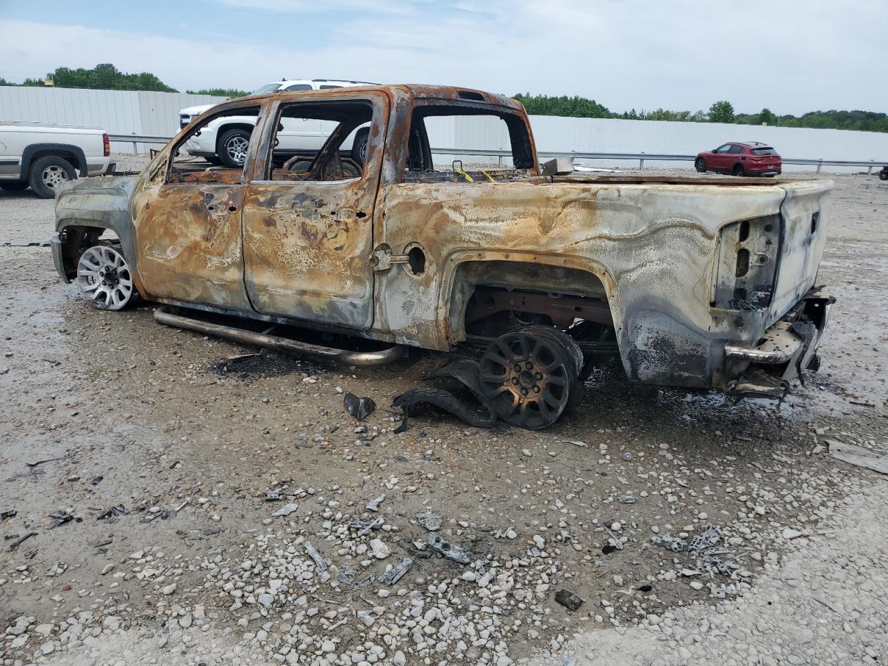 2016 GMC SIERRA K15 - Image 2