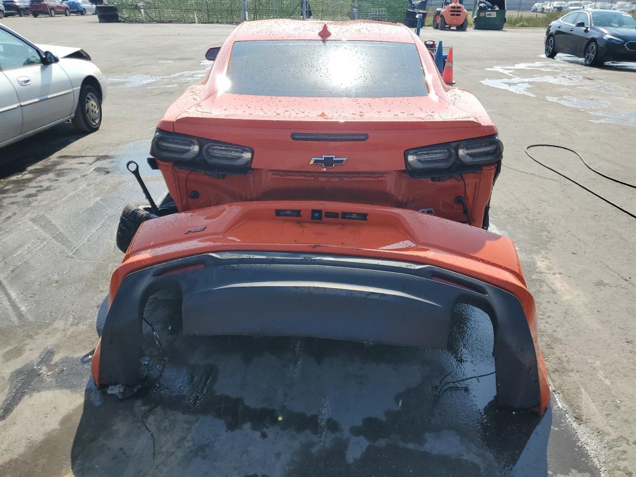 2021 CHEVROLET CAMARO LS - Image 6