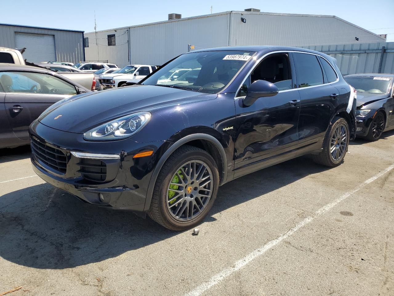 2016 PORSCHE CAYENNE SE car image