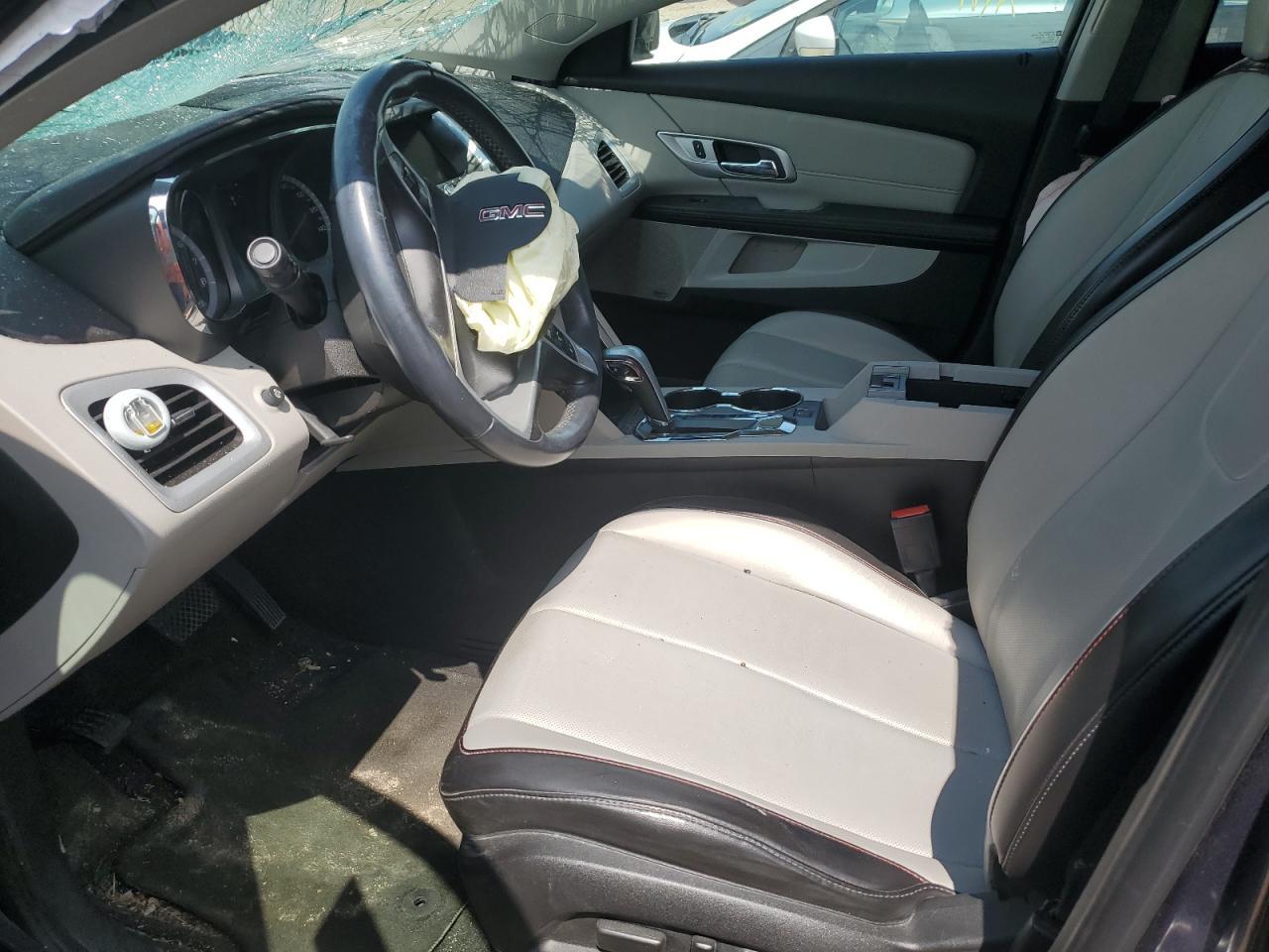 2014 GMC TERRAIN SL - Image 7