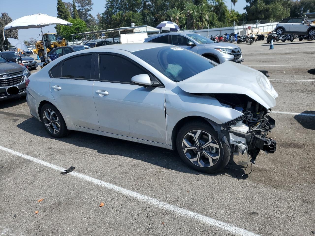 2021 KIA FORTE FE - Фото 4