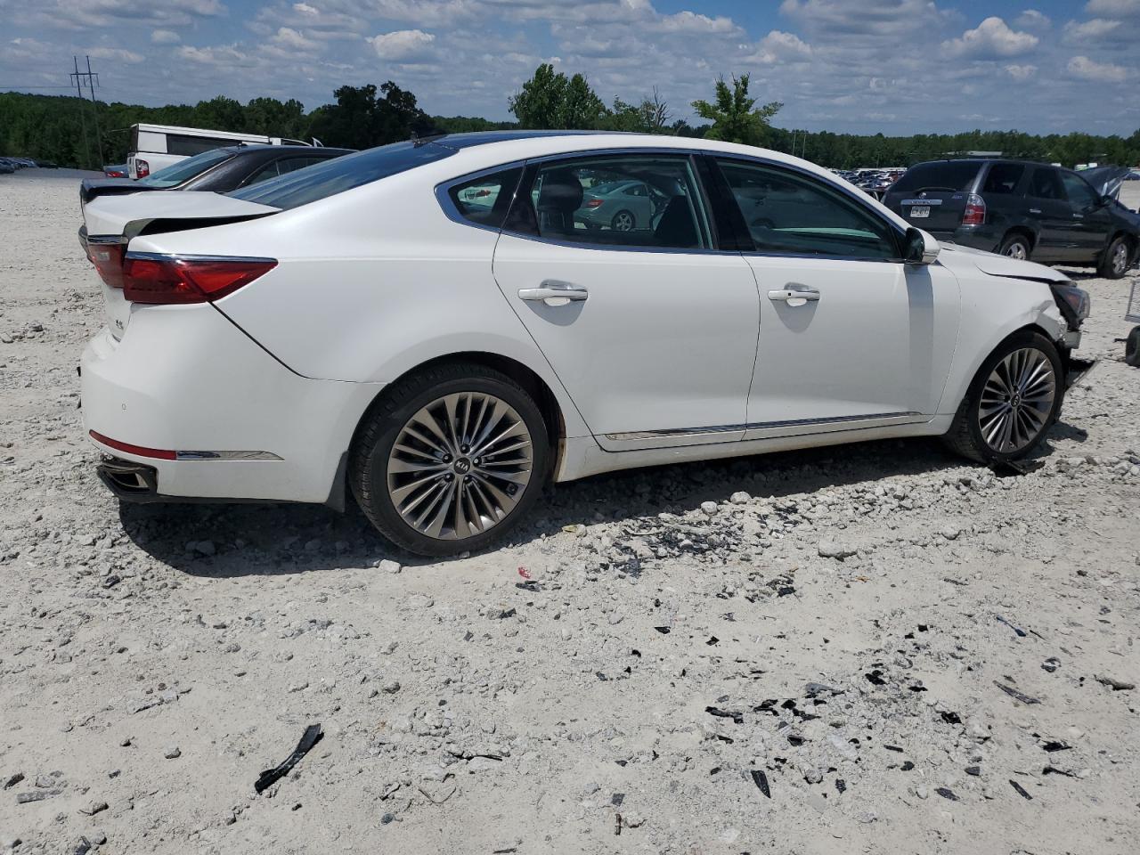 2017 KIA CADENZA PR - Image 3