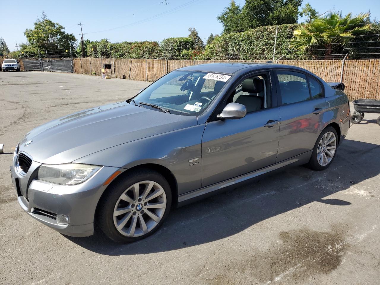 2011 BMW 328 XI SUL car image