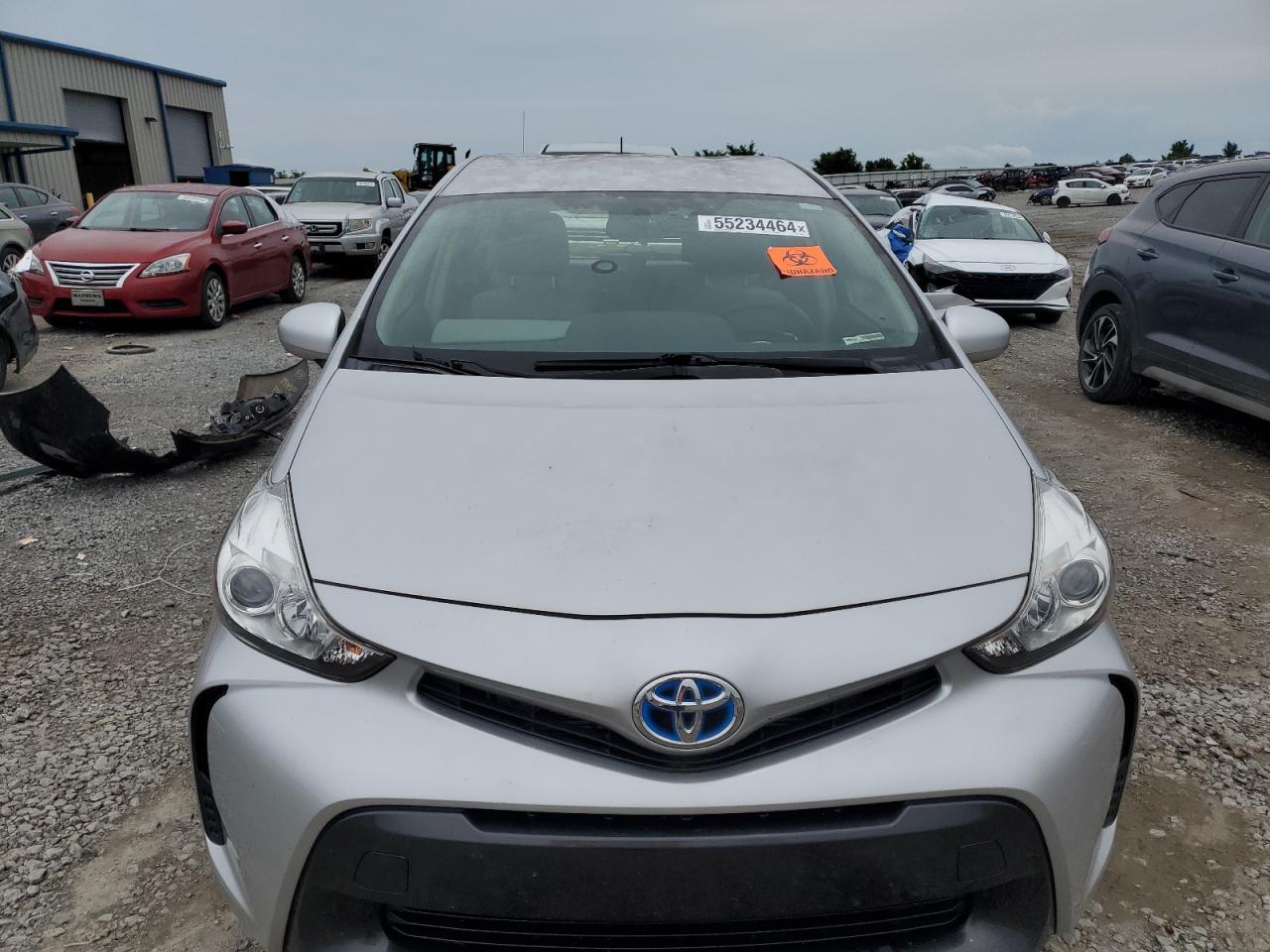 2015 TOYOTA PRIUS V - Image 5