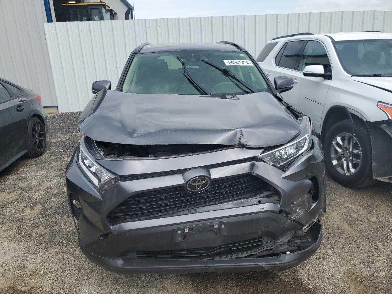 2020 TOYOTA RAV4 XLE - Image 5