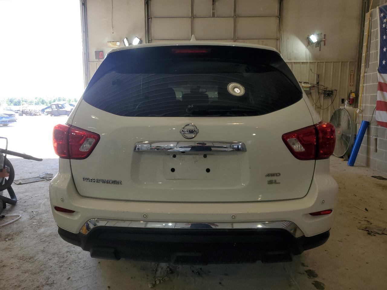 2019 NISSAN PATHFINDER - Image 6