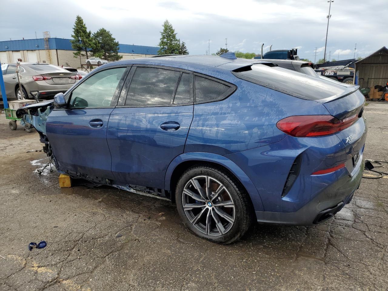2022 BMW X6 XDRIVE4 - Image 2