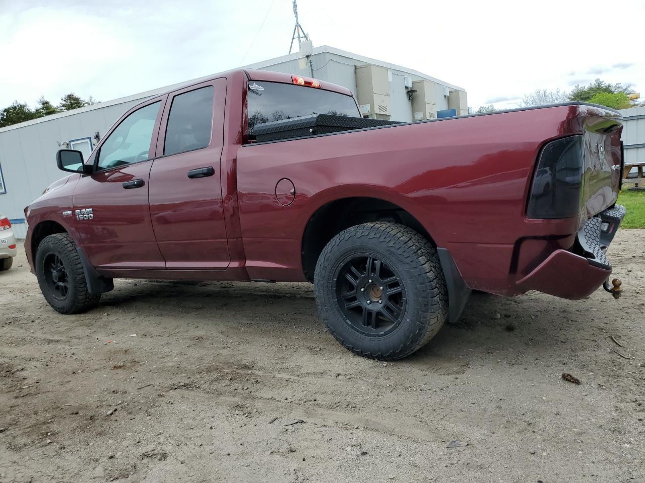 2018 RAM 1500 ST - Image 2