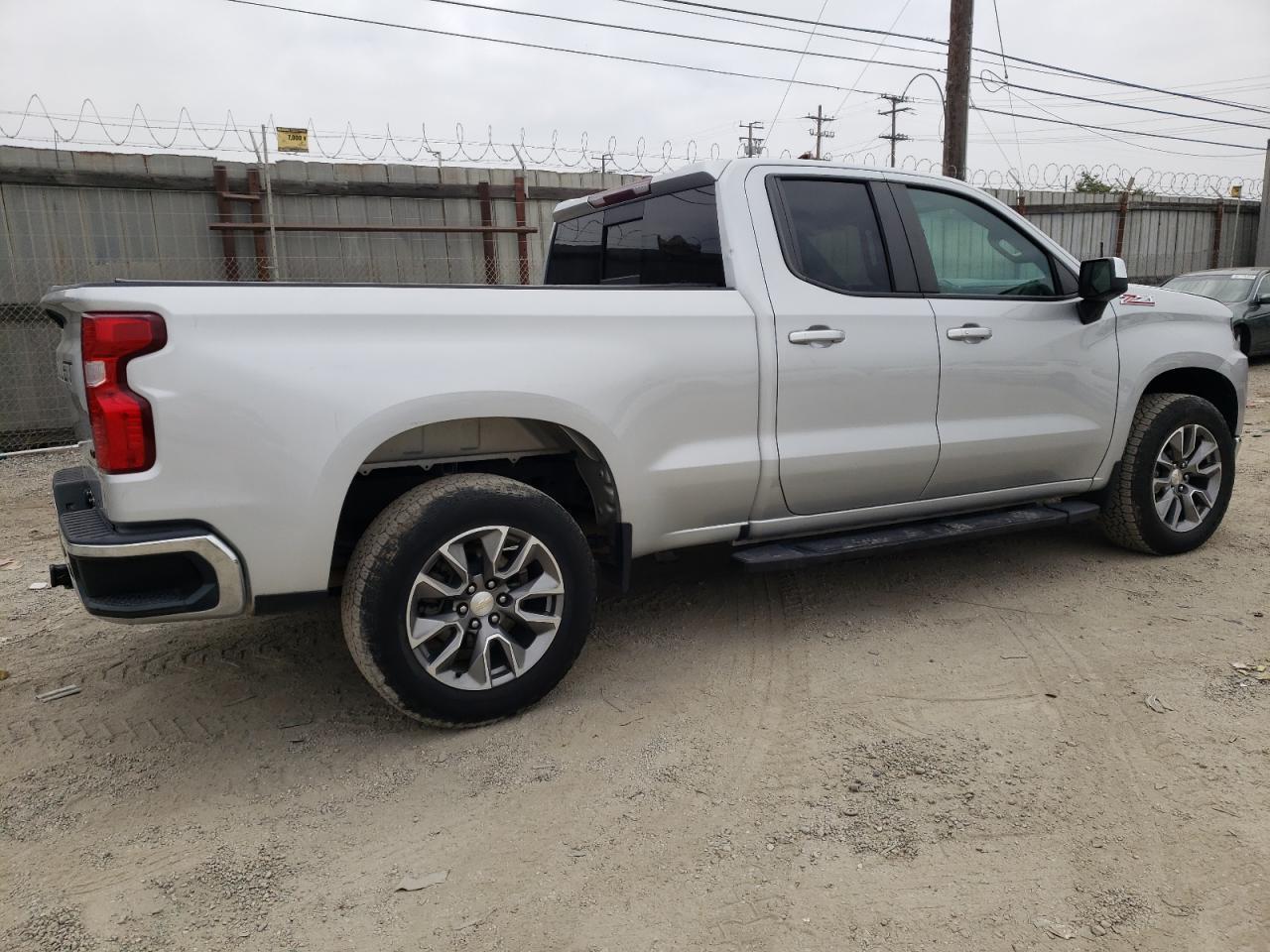 2020 CHEVROLET SILVERADO - Image 3