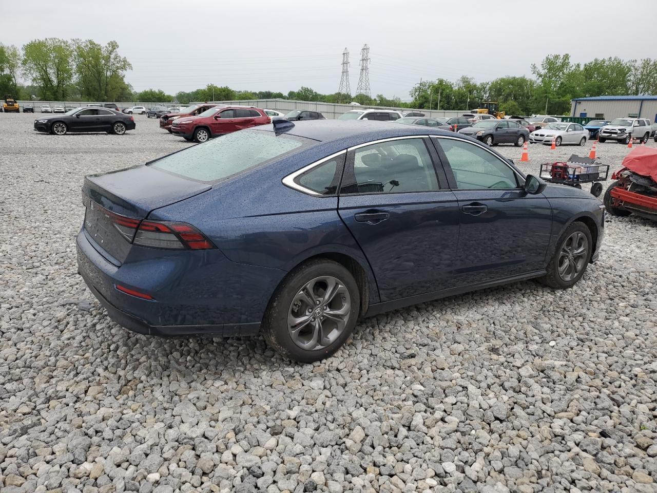 2024 HONDA ACCORD EX - Фото 3